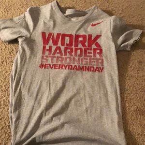 Gray Nike T